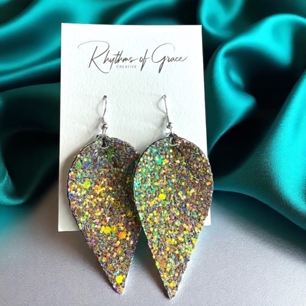 Glitter Teardrop Earrings – Where Sparkle Meets Sass ✨ NWT Jewelry